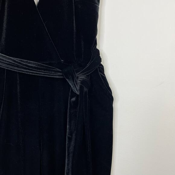 Express Black Velvet Plunge Strappy Belted Straight Leg Jumpsuit Womens 2P 2 P - Picture 5 of 16